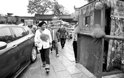 十八洞汉子“脱贫”又“脱单”