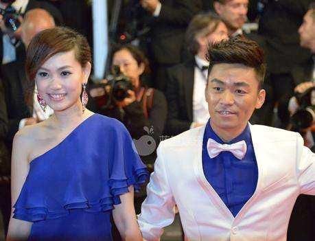 马蓉否认出轨宋喆，聊天记录是假的，证人乘务员已离职