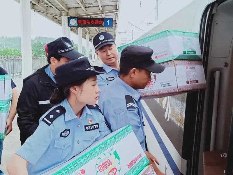 辟谣！四川暴雨与石犀移位无关，鳄鱼均在救护站内！这10个谣言不