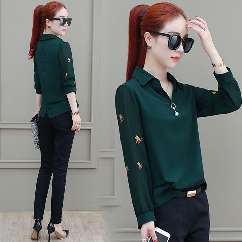 太美了，这小衫刚上新就火爆了，46岁老婆剁手就5件，款款美爆