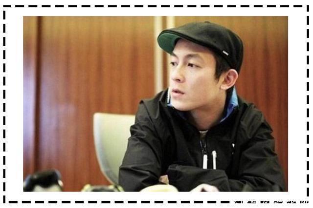 「初秋」这个造型很加分!一顶简单的Flat Cap,打造初秋型男凹造型!