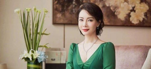 「女人」穿衣打扮有这5个特征的女人,一看就见过世面!再多钱都伪装不来