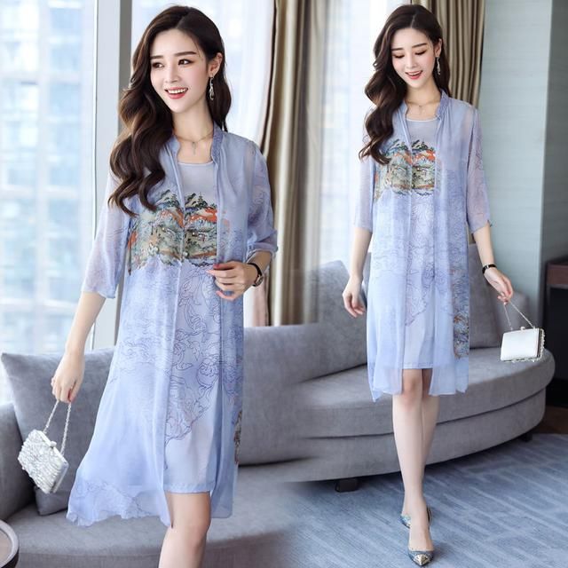 刚出炉一种高端裙：叫真丝连衣裙，特适合75后，穿十年不过时