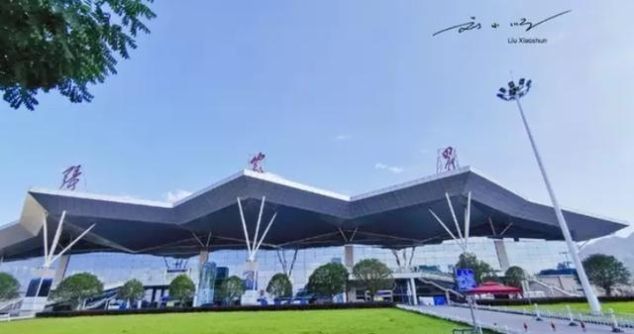 中国最美国际机场,被国家森林公园包围,乘客都不想起飞