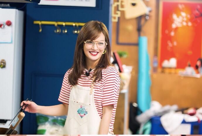 赵薇迷之喜爱厚底鞋，五千块一双鞋直接买两双，果然有钱任性啊!