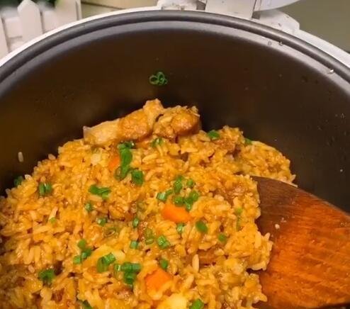 试下@米饭不用老是拿清水煮了,试下这个做法,保证你吃过后赞不绝口