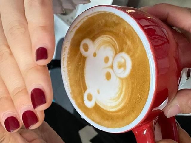  『化身』领队化身直播小姐姐 地接社成特产供货商，后疫情时代 旅游人的坚守