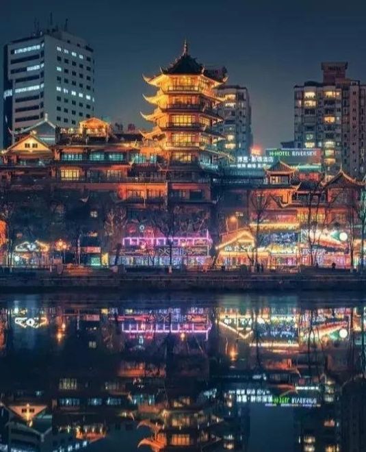  #全国#全国不夜城榜单 成都居中西部首位