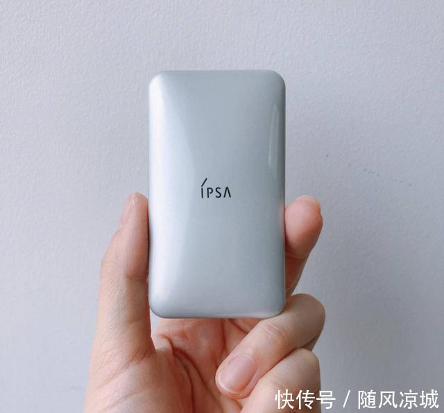  遮瑕产品■遮瑕越遮越明显？不如看看它们，这些遮瑕让底妆超能打！