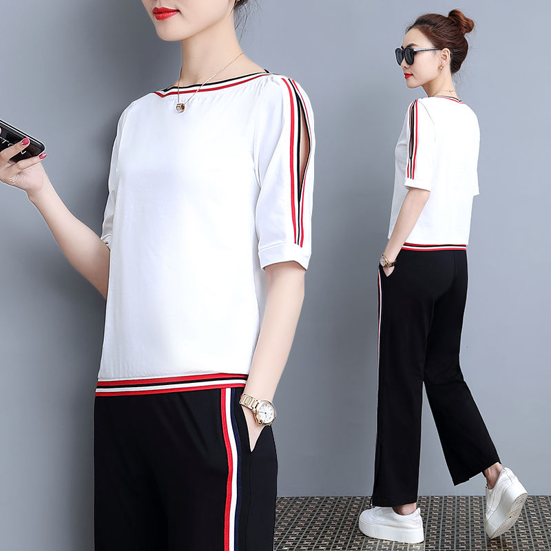 70后别老穿裙子，太土!试试这种阔腿裤套装，时髦洋气美到飞