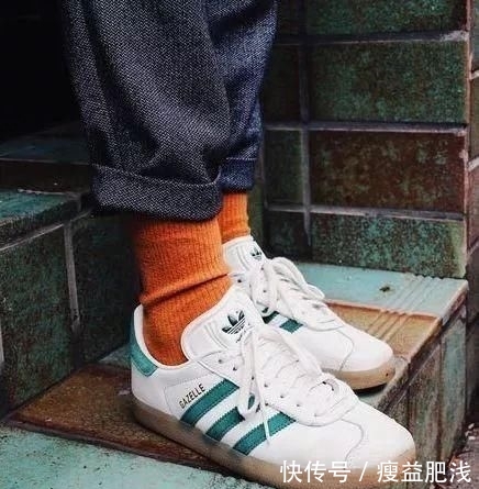  单品■让人欲罢不能的彩色单品，你穿对了吗？