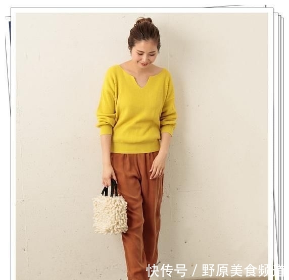  #明媚#黄色单品正在流行！15种黄色针织衫日系造型，明媚的春天气息