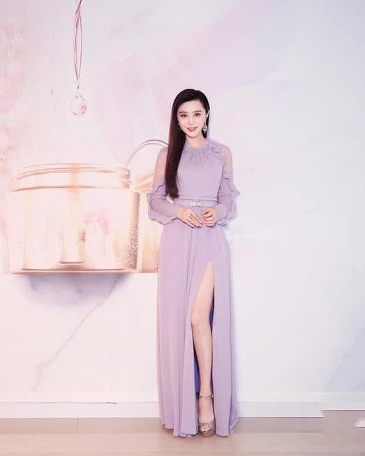 范冰冰厉害了!开叉连衣裙都被撑变形了，网友:李晨好幸福