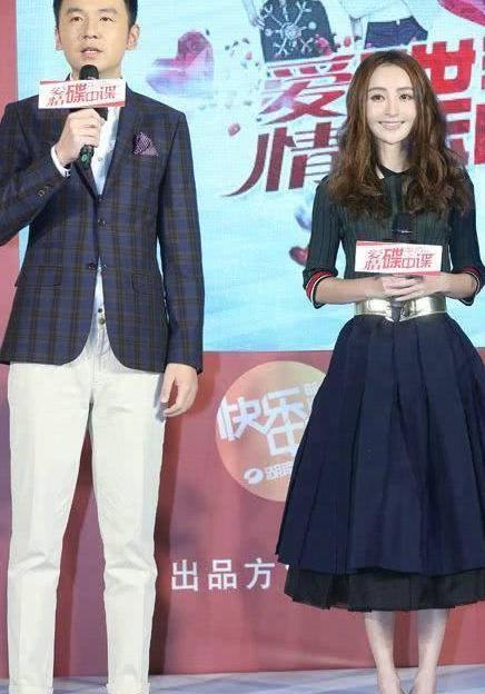 马伊琍你看看姚笛，再穿成这样邋遢真的救不了你！