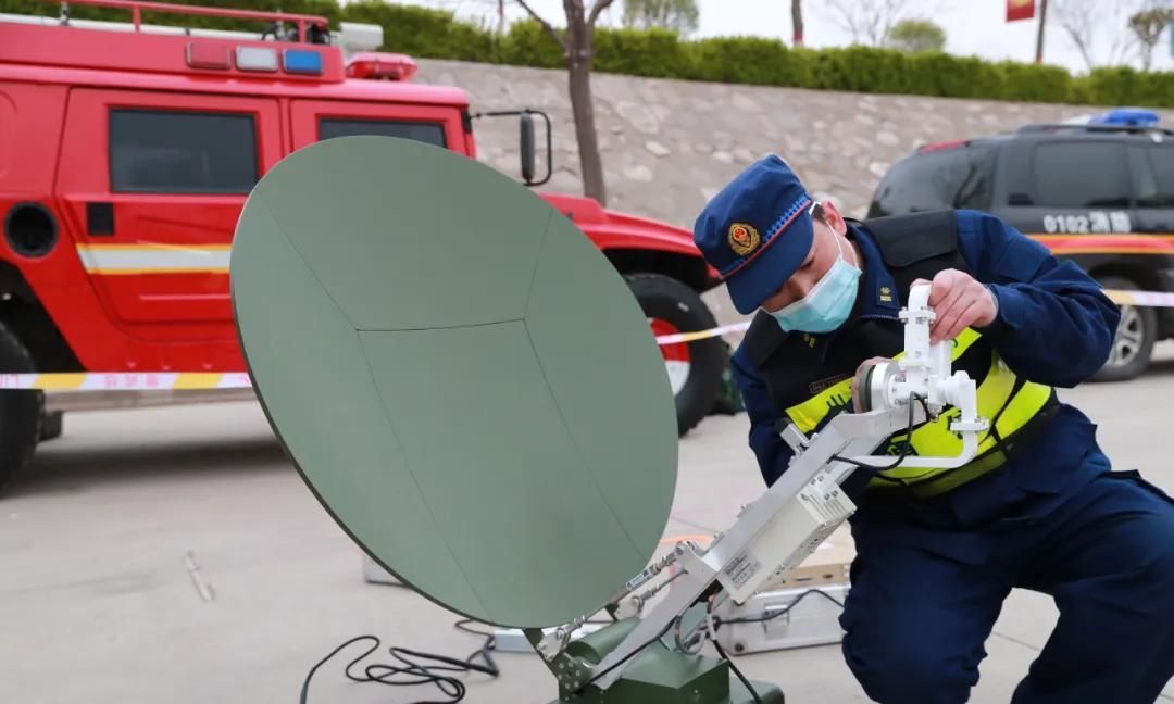  「蓝色」太原消防支队：蓝色之光｜搭建特殊的“生命线”
