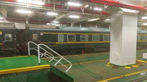  火车轮渡■广东到海南没有跨海大桥，火车是如何直通海南的，看