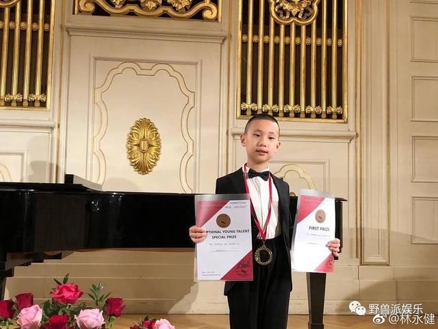 31日娱乐热点：周迅被曝与老公分居两年，与窦靖童关系亲密，疑准