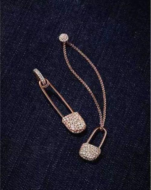 一枚全能型的“别针”珠宝凭什么引爆了时尚界?