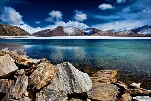 不到新疆不知道中国之大