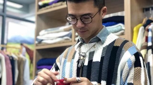  创业|城市领高薪的农村大学生，回乡创业“织毛衣”，直播里突然