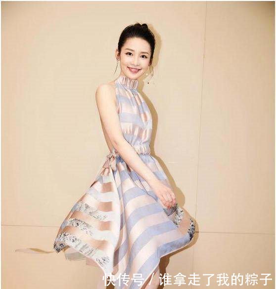 李沁凭一条连衣裙秒杀志玲姐姐, 但看到她的下巴, 网友都笑了