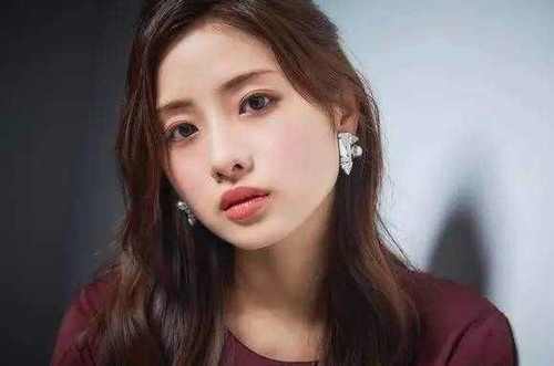 女人有这四种唇形，都是“女神”，尤其是第二种直男最喜欢！