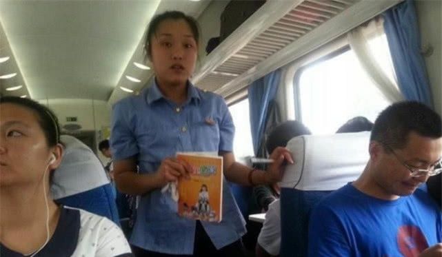火车上为何会有推销员，他们是什么人？现在终于知道了！