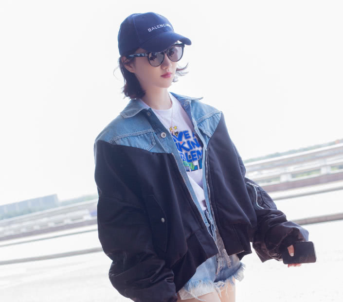 景甜被张继科逼着去减肥了？逆天竹签腿让人看呆，瘦了20斤不止！