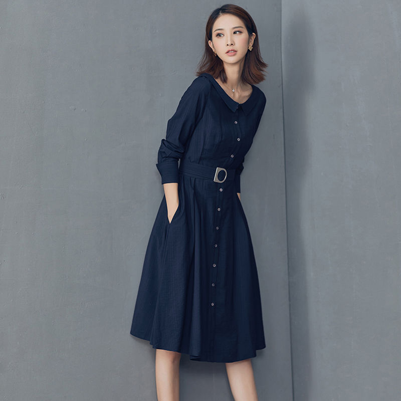 9月刚来，这9款“皇室蓝”裙子就火得一塌糊涂，有人一买9条