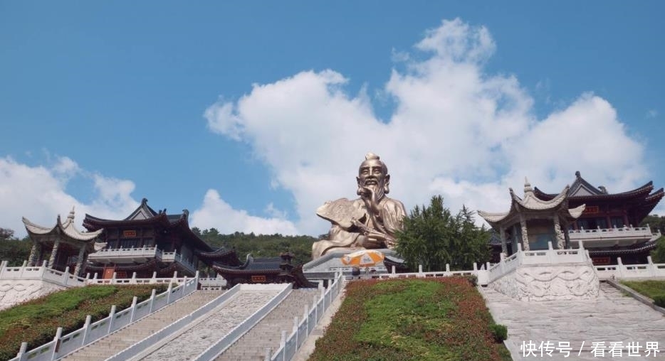  「圣地」茅山没有奇门异术，不过却真是道教圣地，现实的茅山在