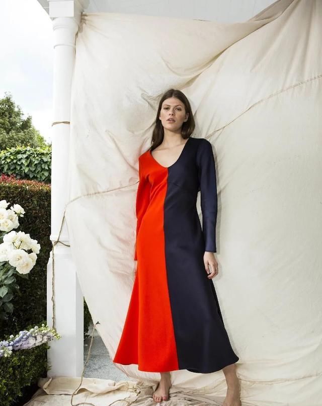  撞色拼接@作为一枚精致的女生,衣橱里需要哪些基础款的时尚单品?