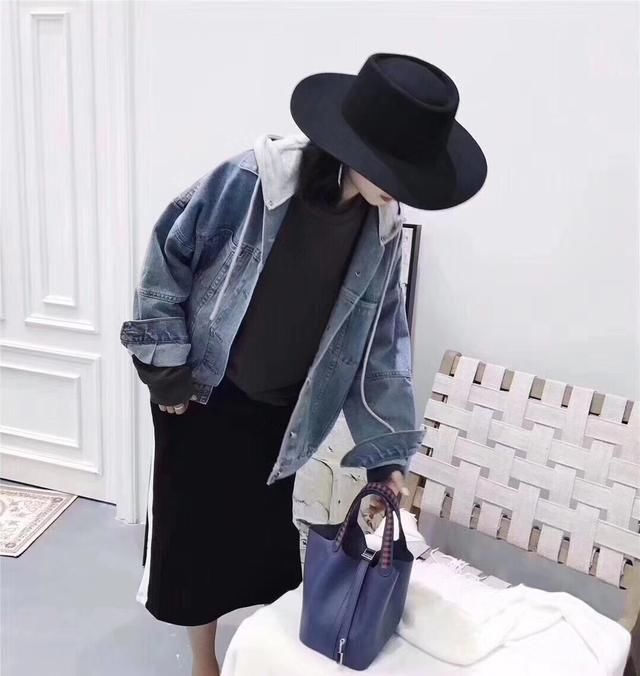 为啥人家穿牛仔外套美成仙，自己买回来穿上却土的掉渣