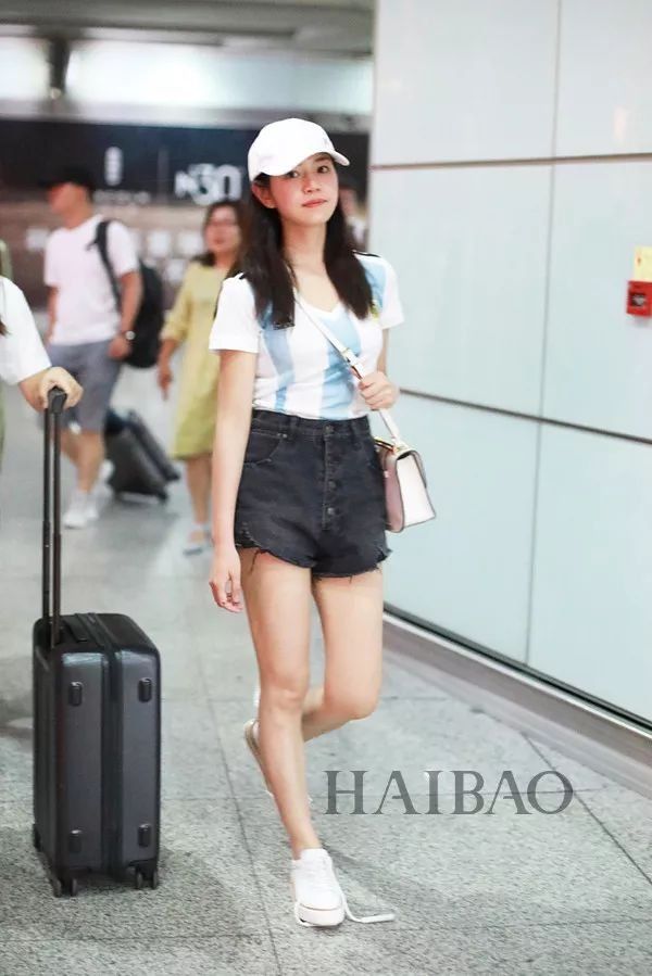 刘诗诗击破离婚传闻!周迅窦靖童这是什么情况?【海报街拍】