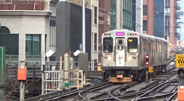 美国芝加哥七大奇迹之一，比重庆立交桥还要复杂，至今已有126年