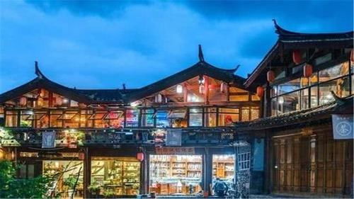 为何丽江越“骂”越火？曾被无数游客吐槽，如今却依旧人满为患