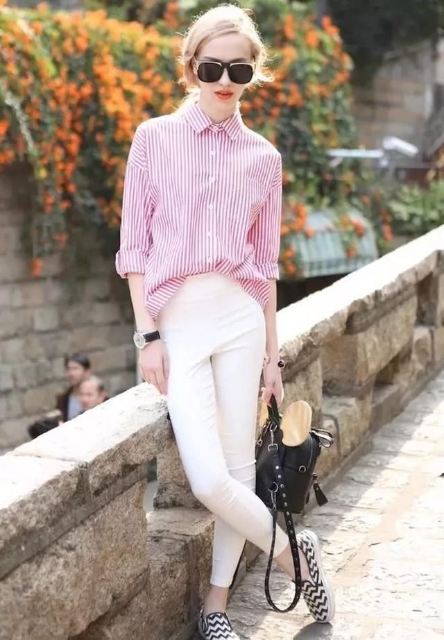 阔腿裤也太好看了!9分裤+平底鞋，这对CP今年很火!