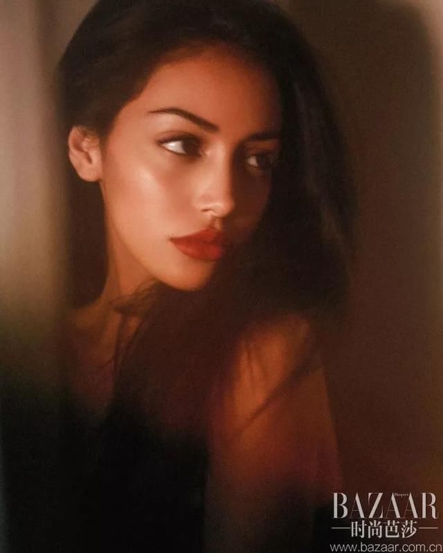 山支大哥“C位”出道，完美小脸直女也照样斩！