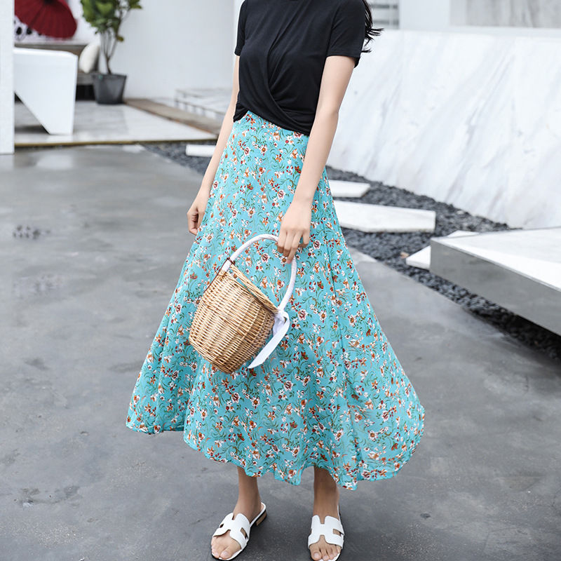 腿粗的女人别穿紧身裤，看看下面女人这样穿，整条街回头率都归你