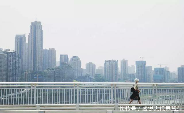  #拖累#重庆，你还要被网红拖累多久