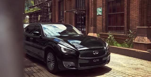  #进口#日系车不降价？这款车纯进口，7AT后驱配BOSE音响，降幅近7万