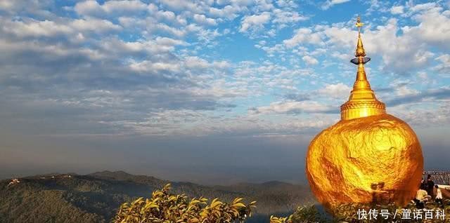 缅甸大金石重600多吨,屹立悬崖之上千年不倒,女人不允许触碰!