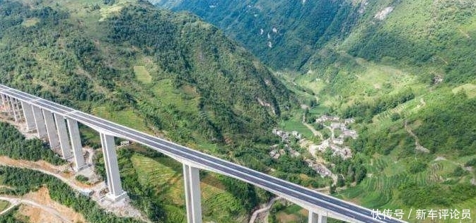 中国首条高速被命名 旅游高速 全长680公里途径53个风景区