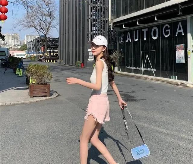  「清爽」时尚单品短裤，打造青春感满满的清爽搭配，百搭好看还显腿长