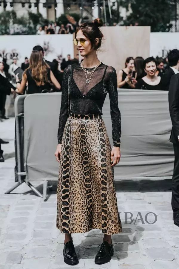 开心| 小胸专属的高级感!天天被叫飞机场就拿这些怼回去!