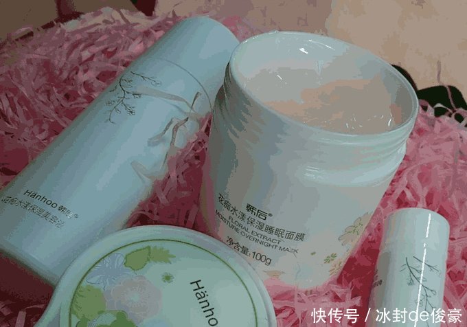 唐艺昕素颜竟比化妆还要好看, 美白保湿原来可以这么简单!