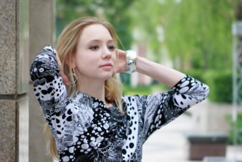 泰国人评论:俄罗斯抠门,日本人懂礼貌,却用这个字形容中国!