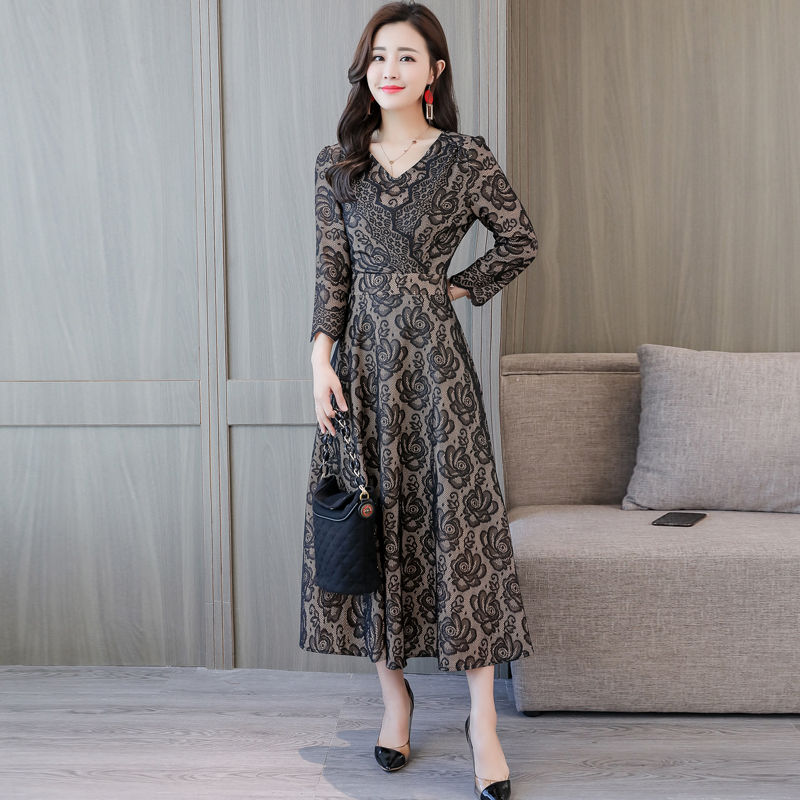 我腰粗屁股大，旗袍裙再漂亮我都不穿，这高雅薄秋裙，显瘦超迷人