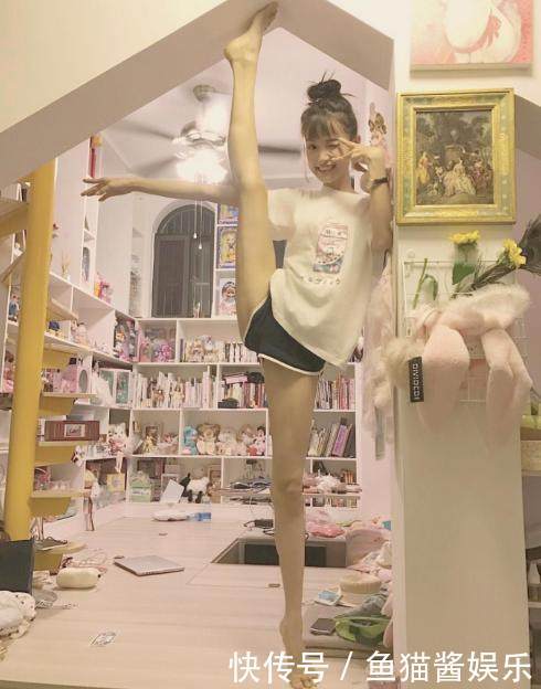 抖音网红五大美女: 代古拉的臀, 西瓜妹的媚, 还有她的“一线天”