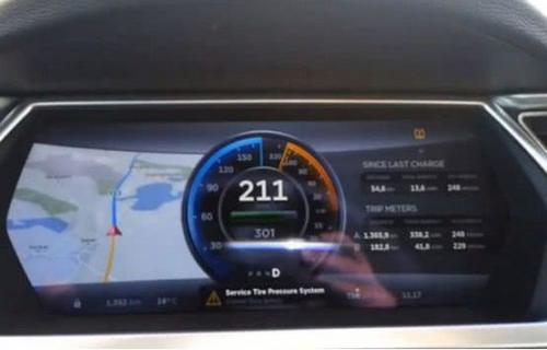 一年被撞死2万人，为什么德国高速公路还不限速？今天终于明白了