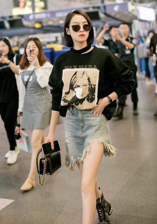 蔡依林花式露背，刘诗诗吴奇隆秀恩爱，佟丽娅最厉害年轻了10岁